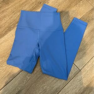 Lululemon align High-Rise Pant
25” Size 2